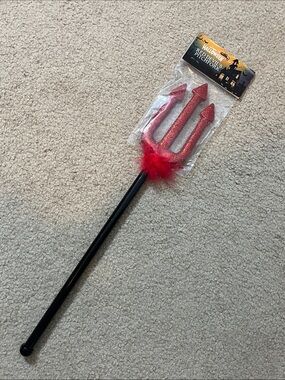 Halloween Red Devil Pitchfork 17” Glitter Trident Costume Accessory NWT